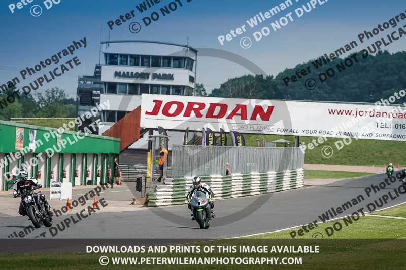 enduro digital images;event digital images;eventdigitalimages;mallory park;mallory park photographs;mallory park trackday;mallory park trackday photographs;no limits trackdays;peter wileman photography;racing digital images;trackday digital images;trackday photos